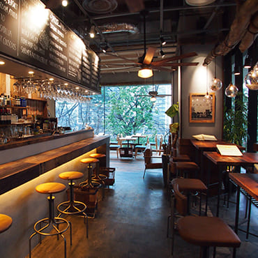 アロハテーブル 飯田橋 雰囲気