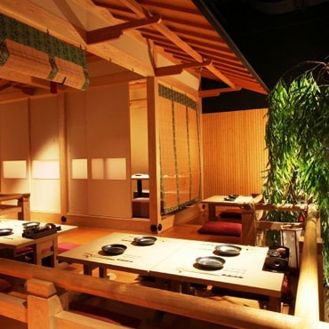 薩摩ごかもん 梅田茶屋町本店 雰囲気