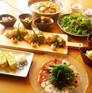 長崎産アジフライ・鳴門金時フライ・塩鶏柚子胡椒焼など8品【2H飲放付】5500円(税込)