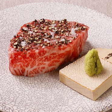 五島牛一頭買い 焼肉 黒バラモン 田町店 料理