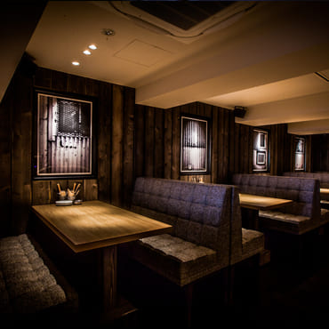 THE PUBLIC SIX 雰囲気