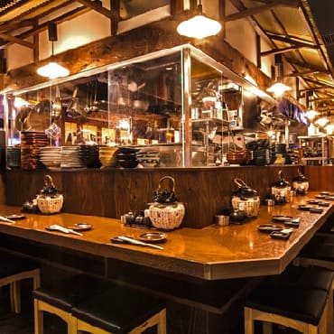 博多かわ串・高知餃子 酒場フタマタ 小岩店 雰囲気