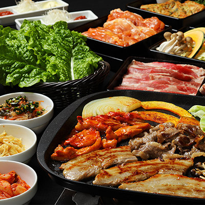 R RIVERSIDE GRILL & BEER GARDEN 料理