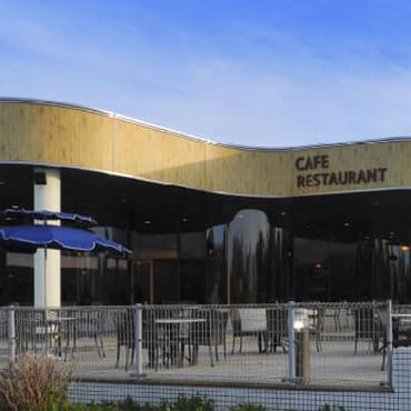 PARK LIFE CAFE & RESTAURANT 雰囲気