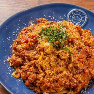 じっくり煮込んだミートソースパスタ