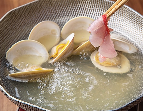 蛤と金目鯛のＳＰＡＲＫＩＬＮＧ美酒鍋　しゃぶしゃぶ仕立て3